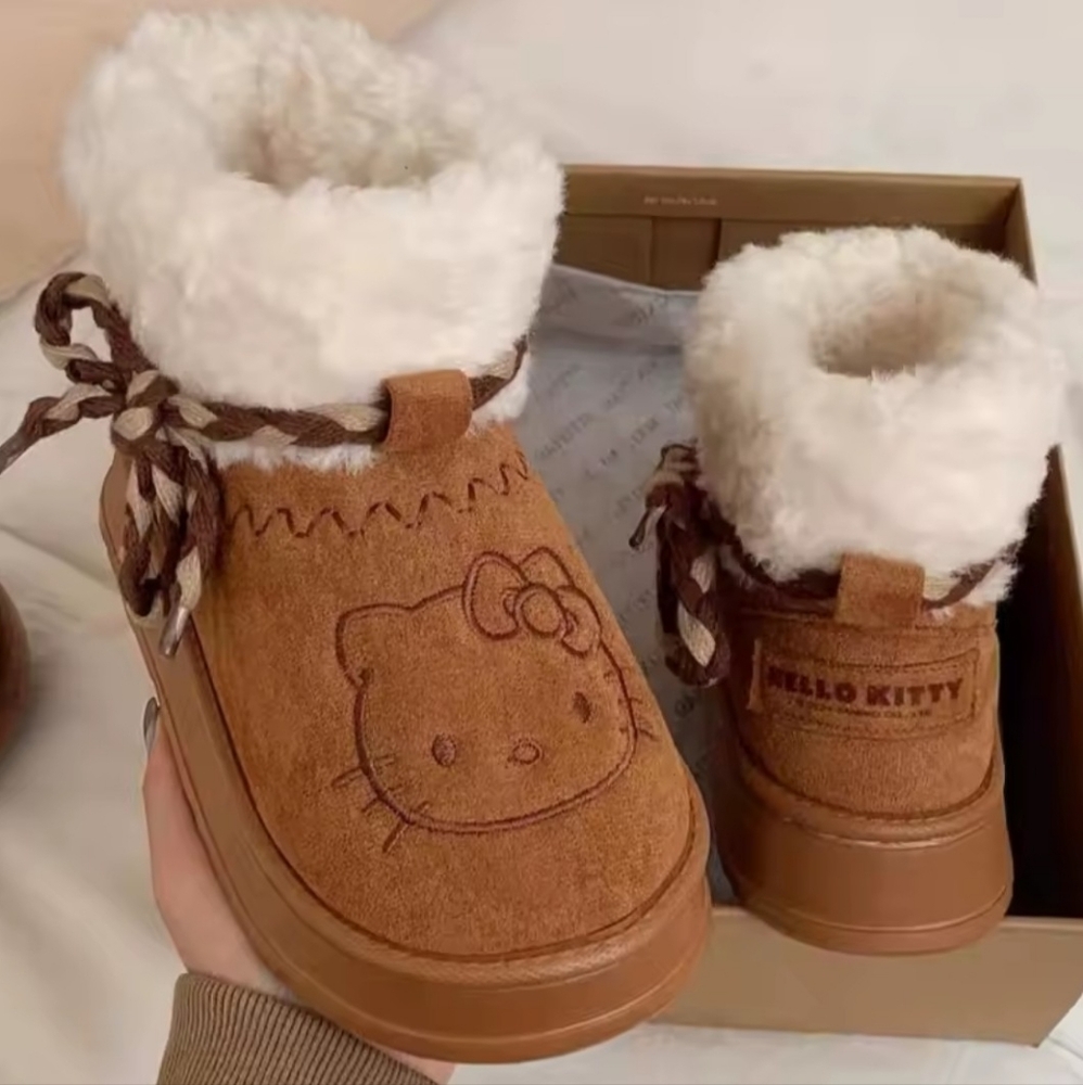 EXCLUSIVE- Hello Kitty x Xixitao Officially Licensed Collaboration Women's Boots - Picture 4 of 11